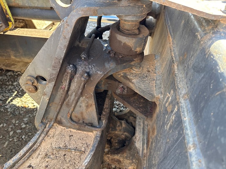 new-holland-dc80-image-13