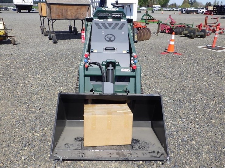 2026-stag-tl450-skid-steer-tracked-loader-image-2