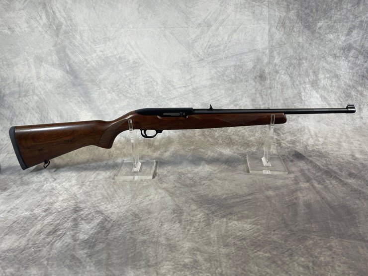 #1250-•-ruger-10122,-22-lr-semi-auto-rifle,-sn:-241-91490,-(neenah,-wi)-image-1