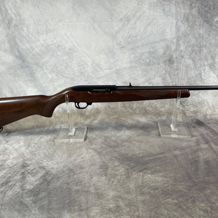 #1250 • Ruger 10122, 22 LR Semi-Auto Rifle, SN: 241-91490, (Neenah, WI)
