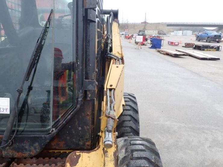 2009-caterpillar-232b-image-45