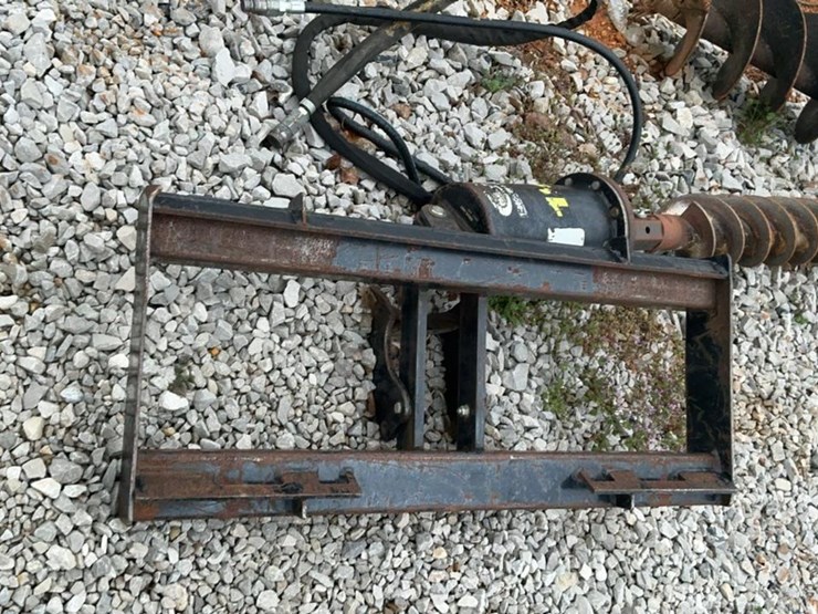 #161-•-2017-earth-power-auger-image-2