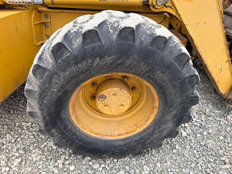 2001-deere-310sg-image-88