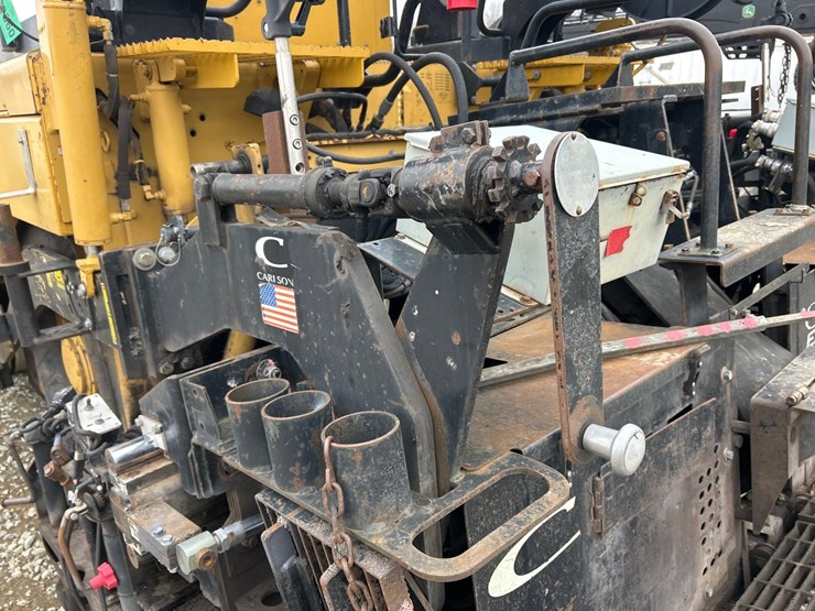 caterpillar-ap-600d-image-28