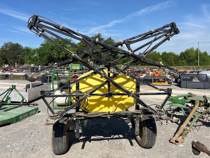 ag-spray-equipment-300-image-3