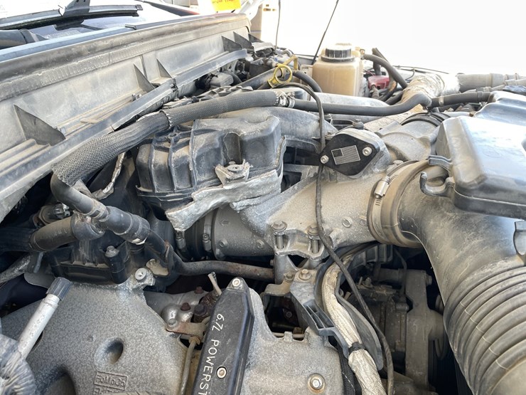 2011-ford-f550-image-76