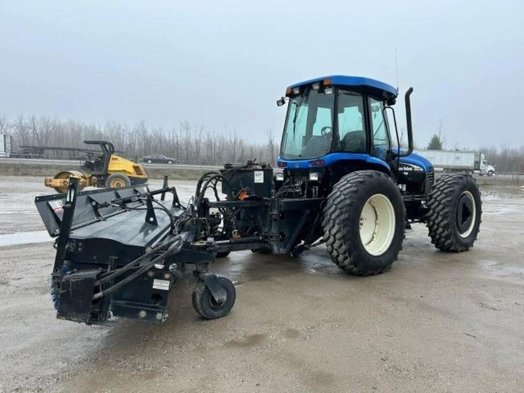 new-holland-tv6070-image-1