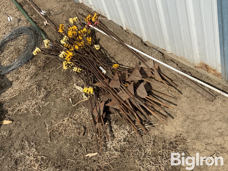 electric-fence-posts-image-1