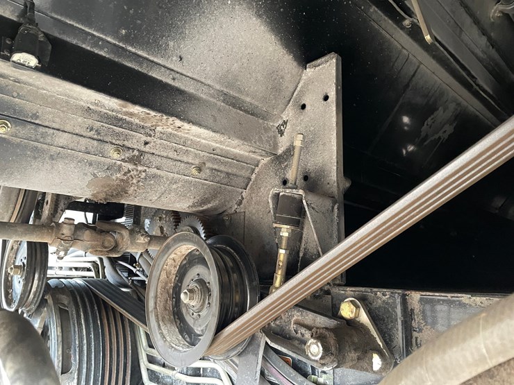 gleaner-r65-image-52