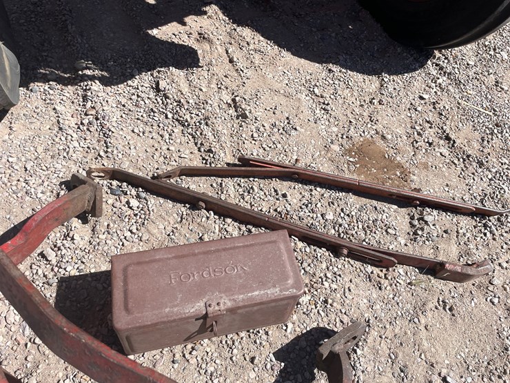 ford-tractor-image-41