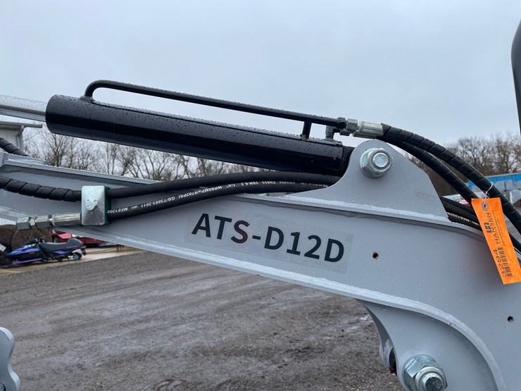 #3294-•-2026-ats-d12d-mini-excavator-image-7