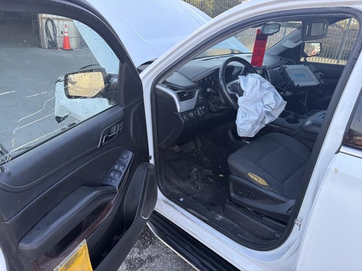 2019-gmc-yukon-image-13