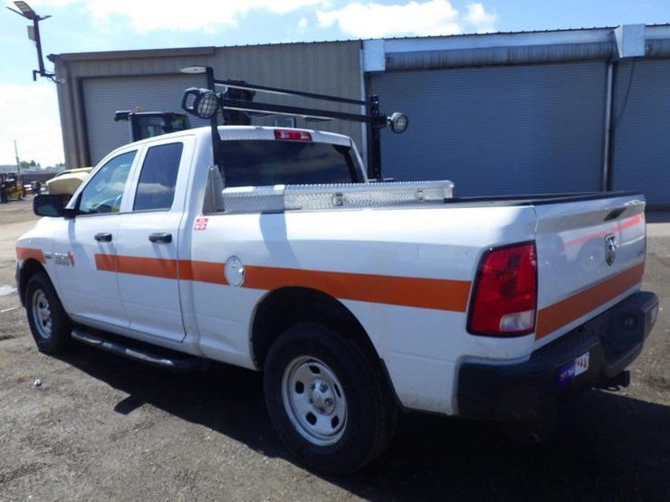 2014-dodge-1500-image-4