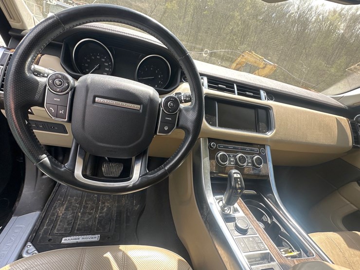 2016-land-rover-range-rover-image-8