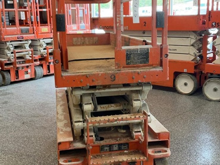#415-•-2019-snorkel-19'-scissor-lift-image-14