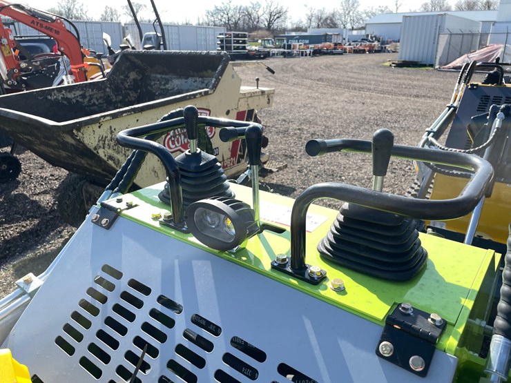 #3463-•-unused,-ats-t460-mini-skidsteer-image-10