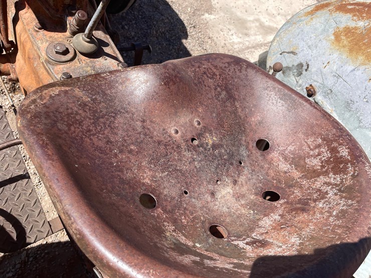 ford-tractor-image-48