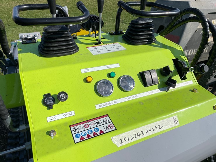 #3463-•-unused,-ats-t460-mini-skidsteer-image-8