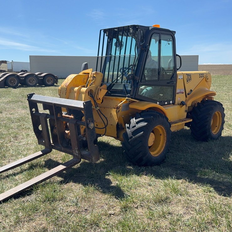 JCB 520