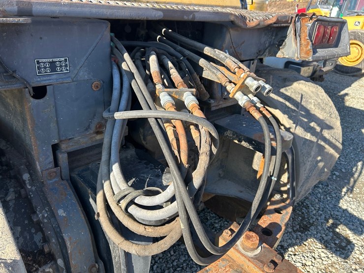 caterpillar-ch75-image-48