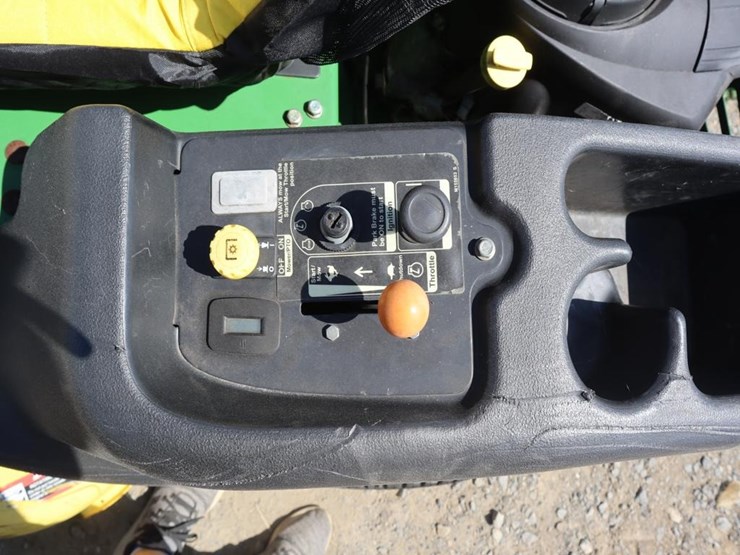 john-deere-z245-image-12