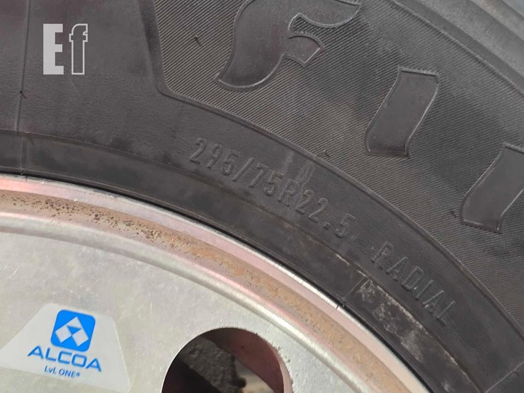 2009-kenworth-t660-image-30