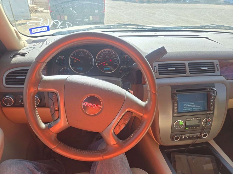 2009-gmc-yukon-slt-image-12