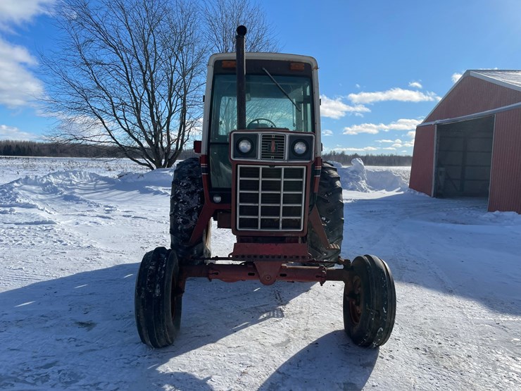 1980-international-1086-image-2