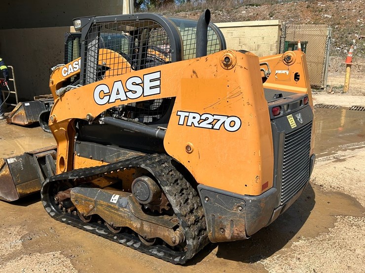 2019-case-tr270-image-3