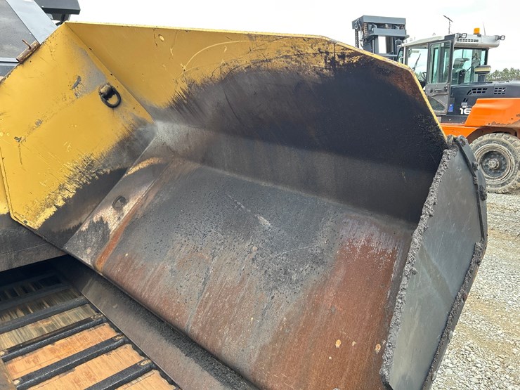 caterpillar-ap-1000e-image-13