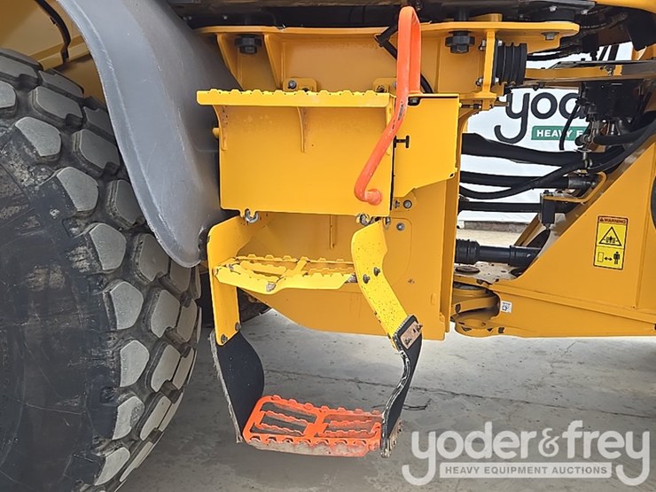 2021-volvo-l90h-image-47