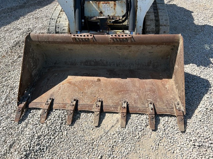 2017-bobcat-t550-image-9