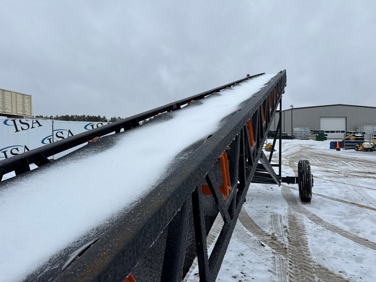 massey-ferguson-8-image-15