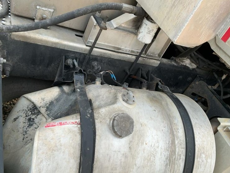 2017-international-prostar-image-57