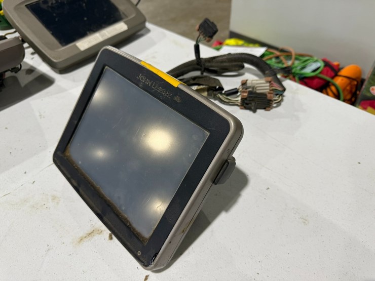 john-deere-2630-image-1