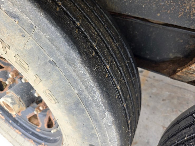 2019-massey-ferguson-8-image-46