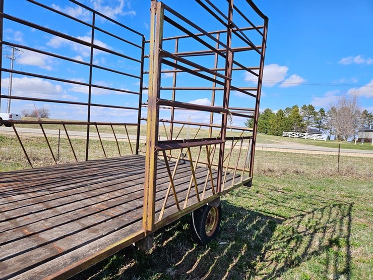 #536-•-8'x16'-bale-wagon-image-15