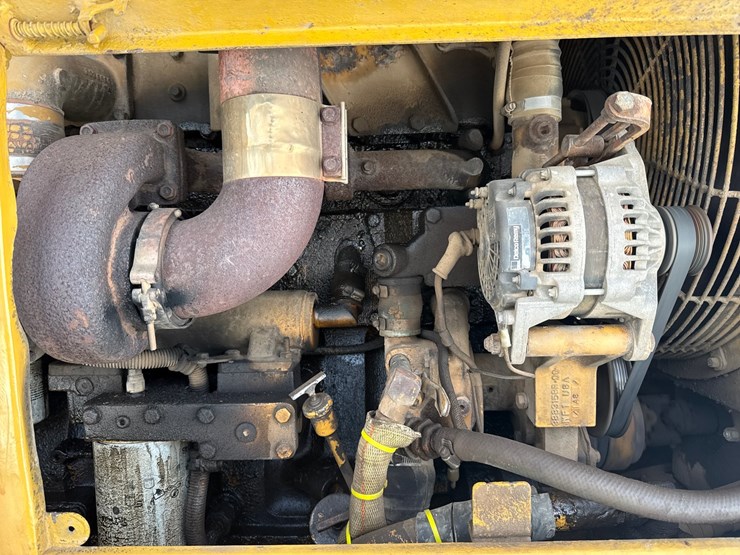 2019-champion-780a-image-38