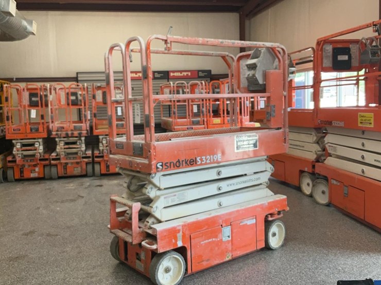 #418-•-2019-snorkel-19'-scissor-lift-#12-image-13