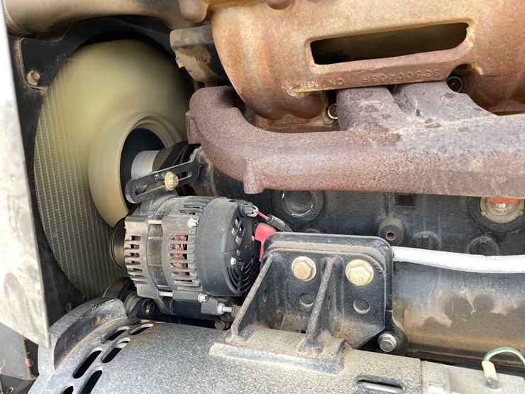 2016-jlg-400s-image-57