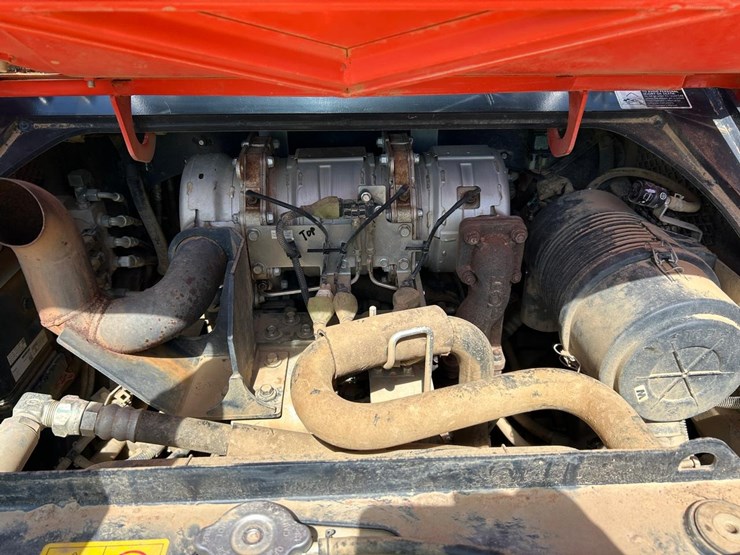 2019-kubota-svl75-2-image-16