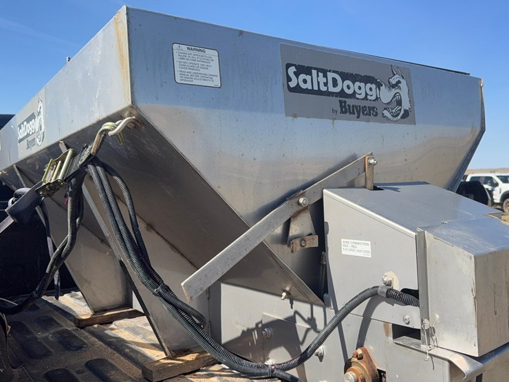 2015-dodge-2500-image-22