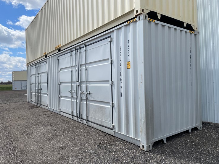 #2346-•-40'-high-cube-shipping-container-image-4