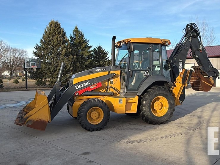 2023-deere-320-p-tier-image-1