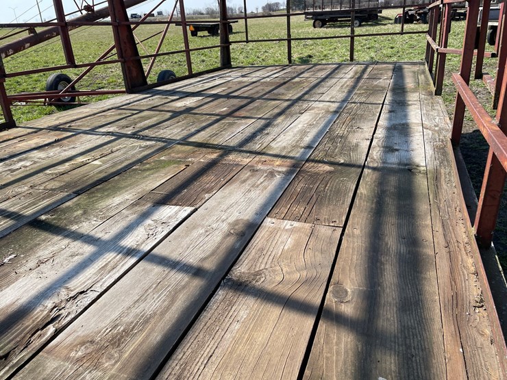 #3098-•-meyers-18'-kicker-wagon-image-12