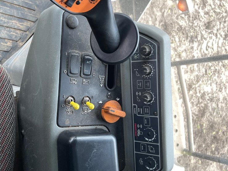 gleaner-r65-image-54