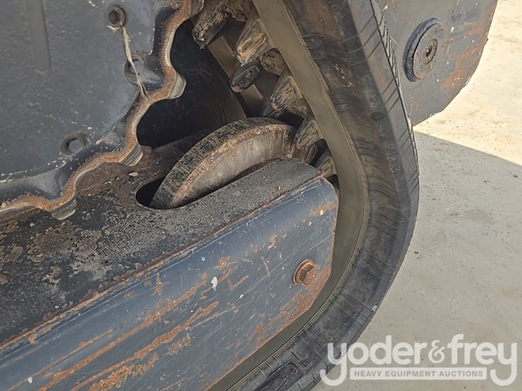 2020-kubota-svl65-2-image-16