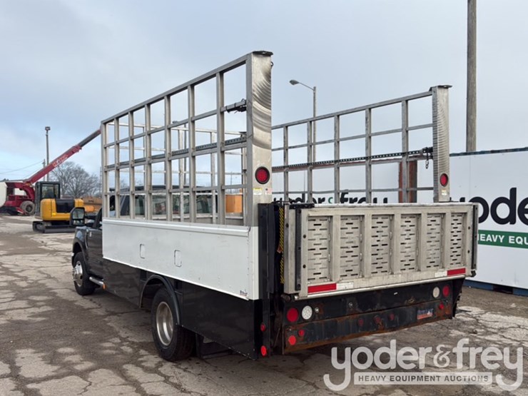 2017-ford-f350-image-4