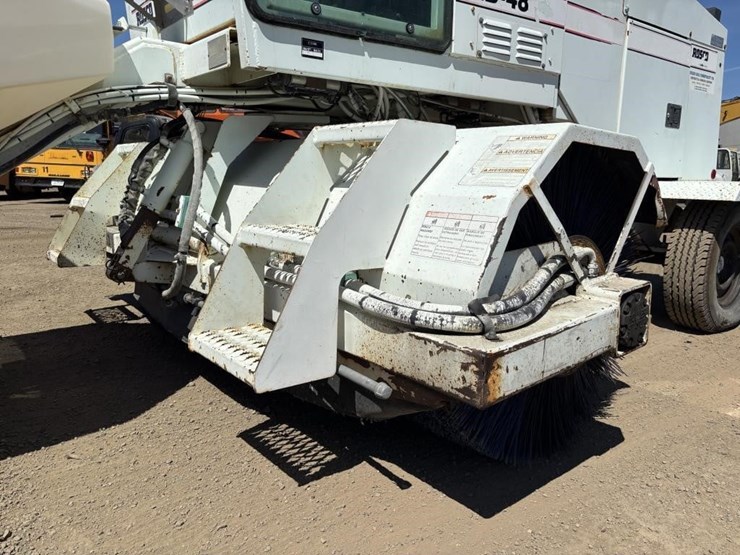 2005-rosco-rb48-image-16