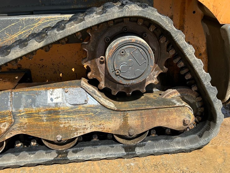 2019-case-tr270-image-53